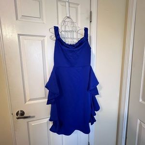 Short blue dress